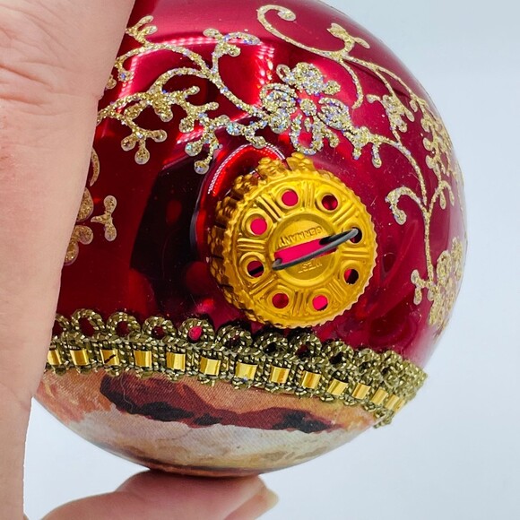 1992 Santa Claus Painted Silk Glass Ball Christmas Tree Ornament Gold Glitter - Picture 6 of 6